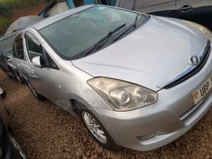 Toyota Wish 2009 Silver