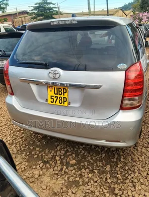 Toyota Wish 2009 Silver