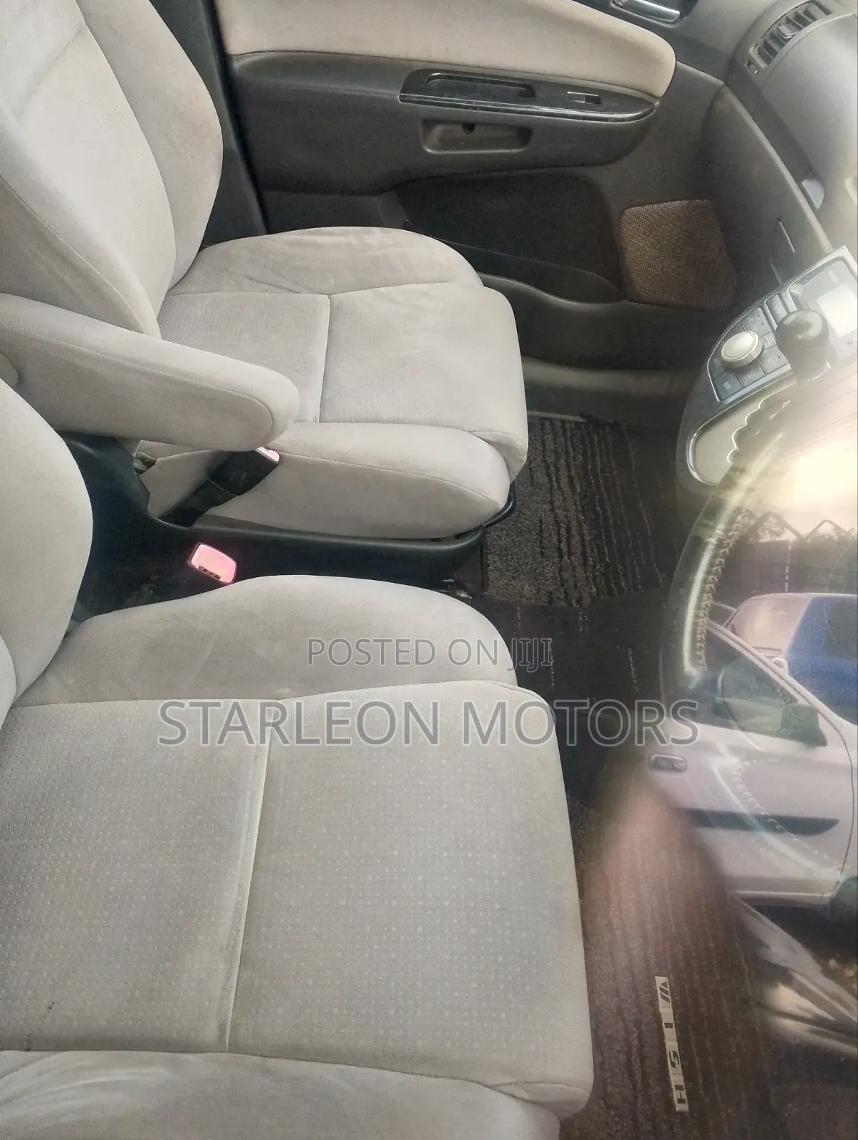 Toyota Wish 2009 Silver