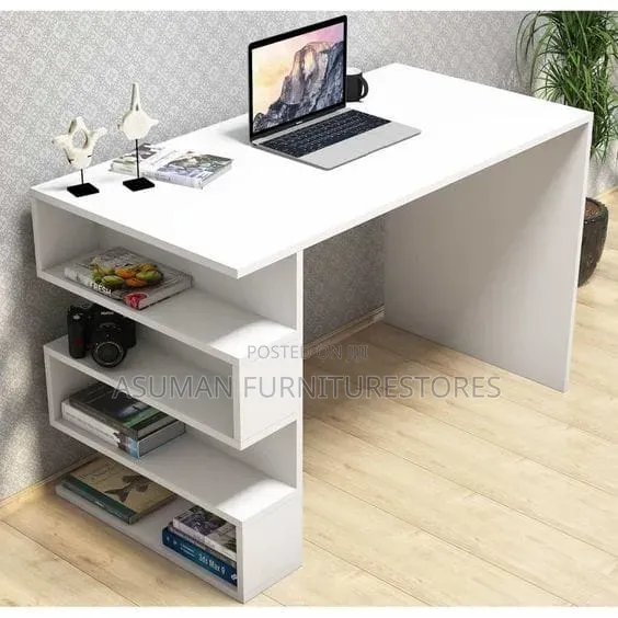Simple Reading Table for Home Office Call