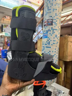 Kids Walker Boot