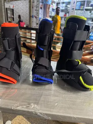 Kids Walker Boot