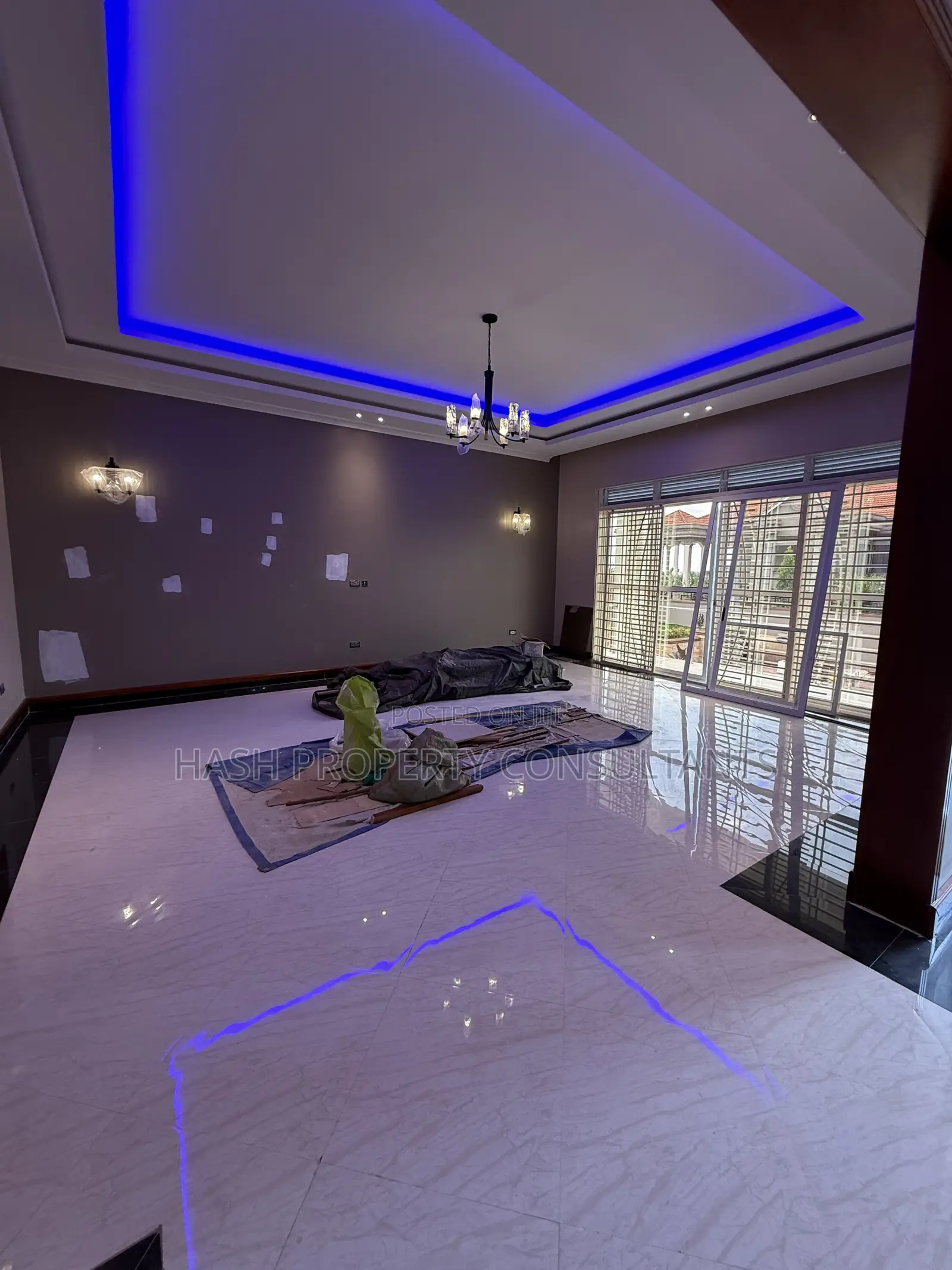 5bdrm House in Akright City, Central Division for sale