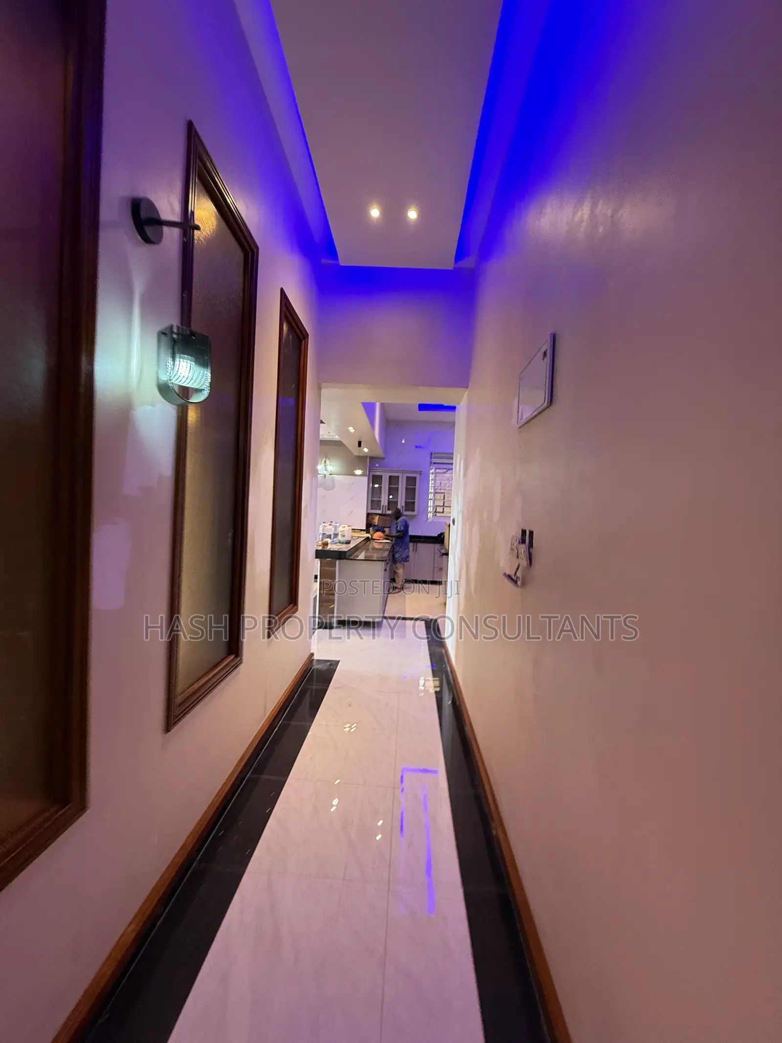 5bdrm House in Akright City, Central Division for sale