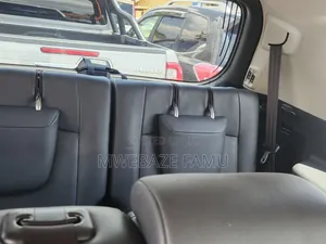 Toyota Land Cruiser Prado 2015