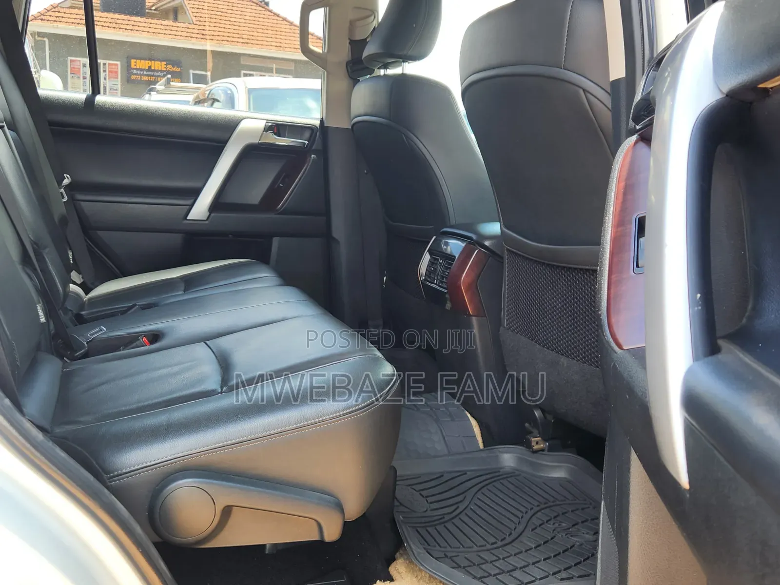 Toyota Land Cruiser Prado 2015