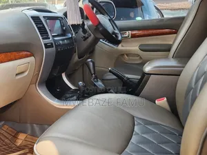 Toyota Land Cruiser Prado 2009 White