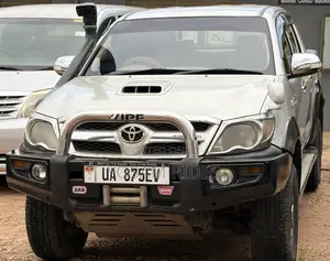 Toyota Hilux 3.0 D-4D Double Cab 4x4 Raider 2007 Silver