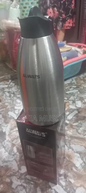 Flask That Keeps Hot and Warm Water