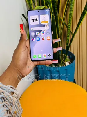 New Tecno Camon 40 Pro 4G 256 GB Black