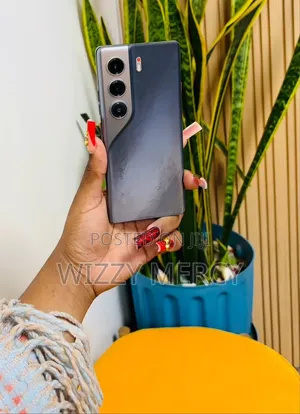 New Tecno Camon 40 Pro 4G 256 GB Black