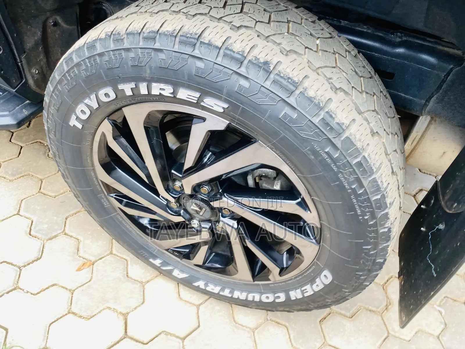 Toyota Land Cruiser Prado 2024 Black