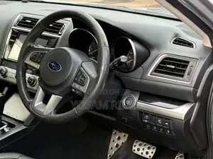 Subaru Legacy 2.5i Premium 4dr Sedan AWD (2.5L 4cyl CVT) 2014 Silver