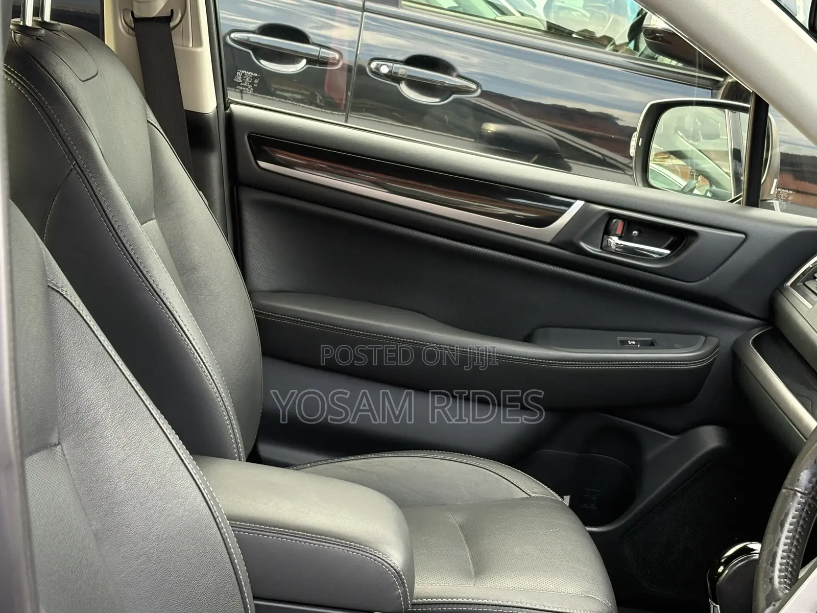 Subaru Legacy 2.5i Premium 4dr Sedan AWD (2.5L 4cyl CVT) 2014 Silver