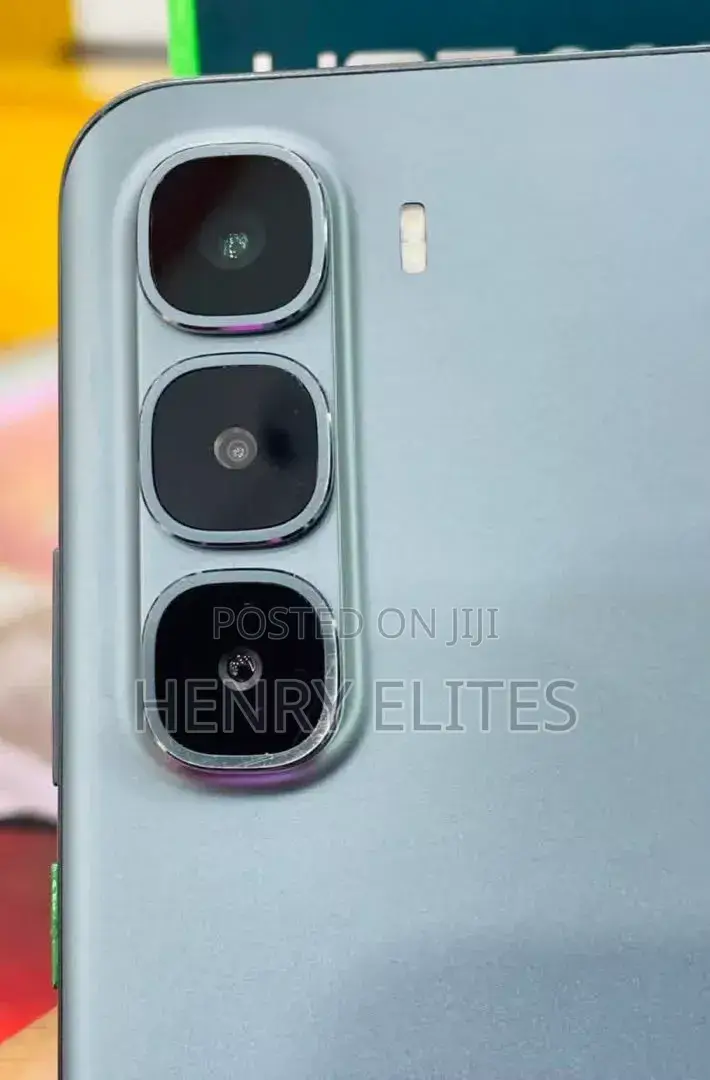 New Infinix Hot 60 Pro+ 256 GB Silver