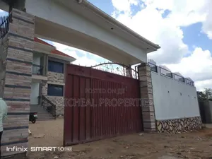 Mini Flat in Matuga Bombo Rd At, Kawempe for sale