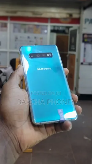 New Samsung Galaxy S10 Plus 128 GB Green