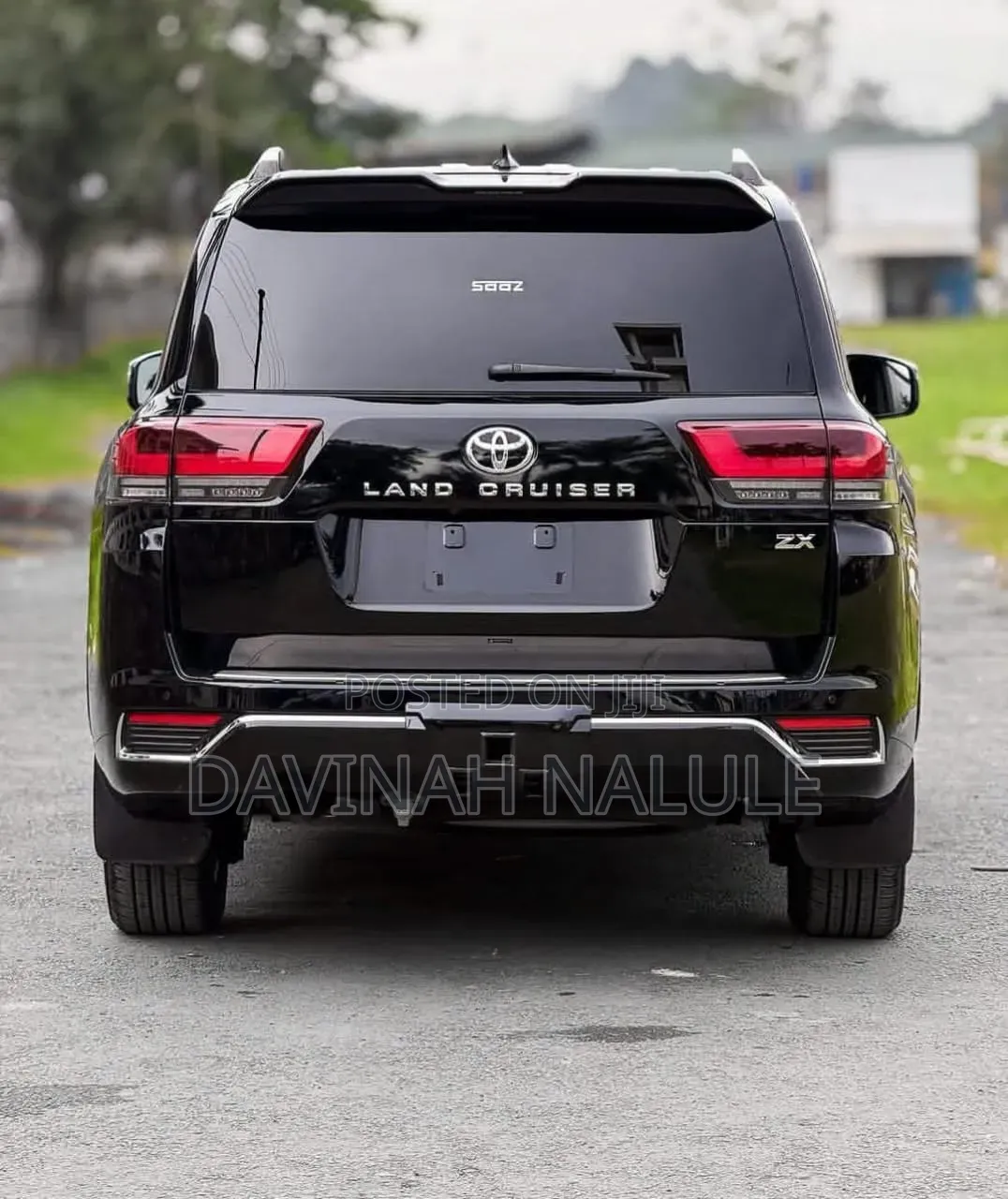 Toyota Land Cruiser LC300 2023 Black