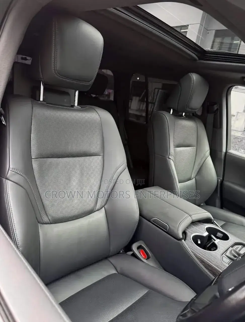 Toyota Land Cruiser LC300 2023 Black