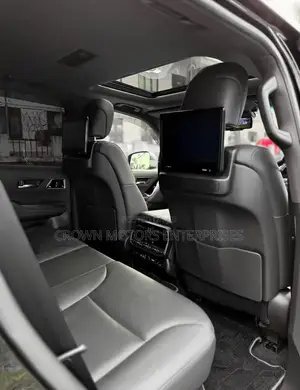 Toyota Land Cruiser LC300 2023 Black