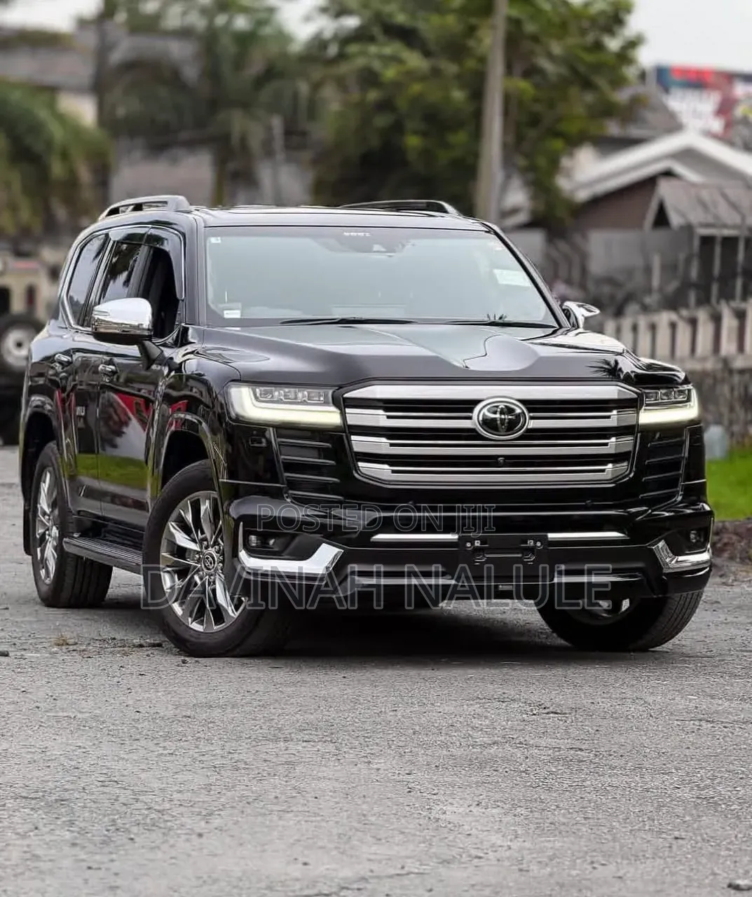 Toyota Land Cruiser LC300 2023 Black