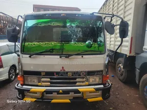 Fuso Fighter Tipper