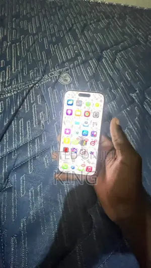 New Apple iPhone 15 Pro 128 GB White