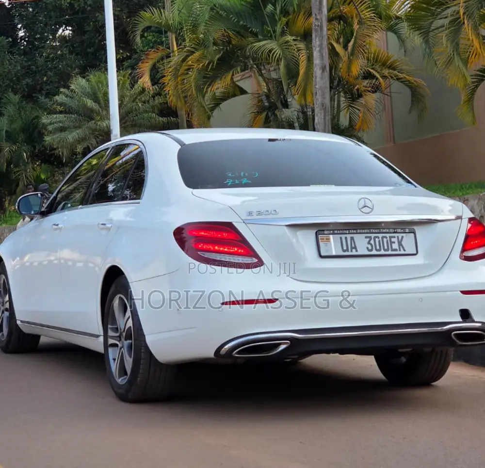 Mercedes-Benz E200 2018 White