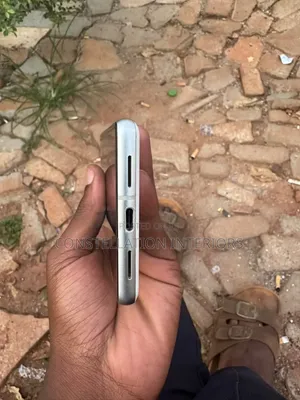 Google Pixel 7a 128 GB Silver