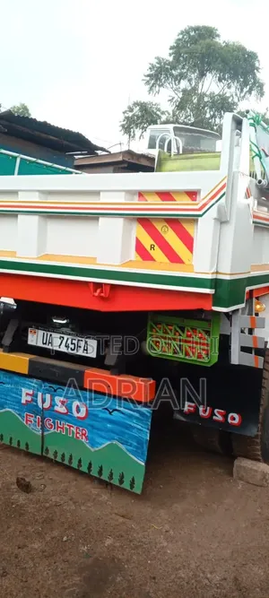 Fuso Fighter Blacktop Tipper