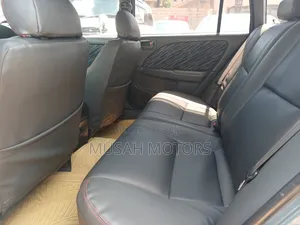 Toyota Caldina 1998 Gray