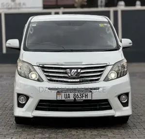 Toyota Alphard 2.4 Petrol AWD 2013 White