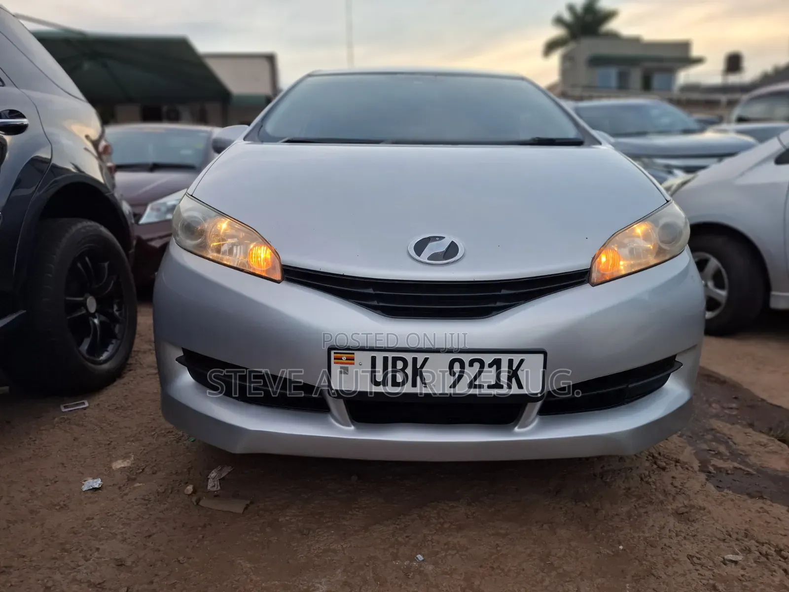 Toyota Wish 2010 Silver