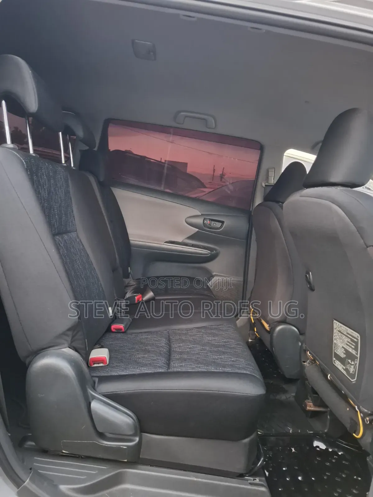 Toyota Wish 2010 Silver