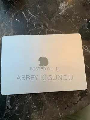 Laptop Apple MacBook Air 2024 M3 8GB Apple M3 SSD 256GB