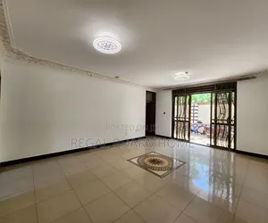 4bdrm Apartment in Sseguku Katale, Central Division for rent