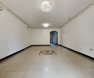 4bdrm Apartment in Sseguku Katale, Central Division for rent