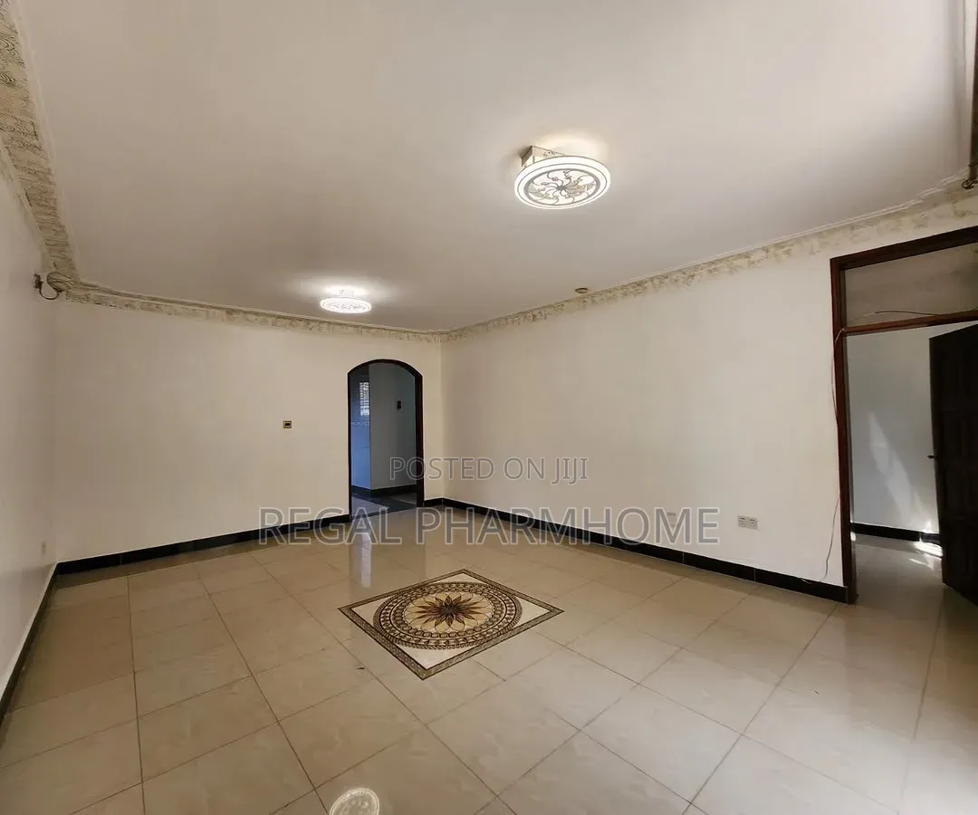 4bdrm Apartment in Sseguku Katale, Central Division for rent