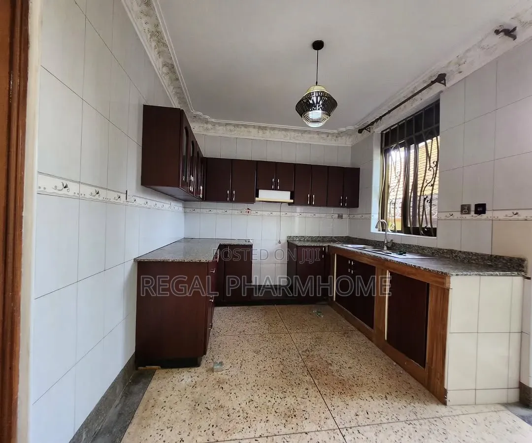 4bdrm Apartment in Sseguku Katale, Central Division for rent
