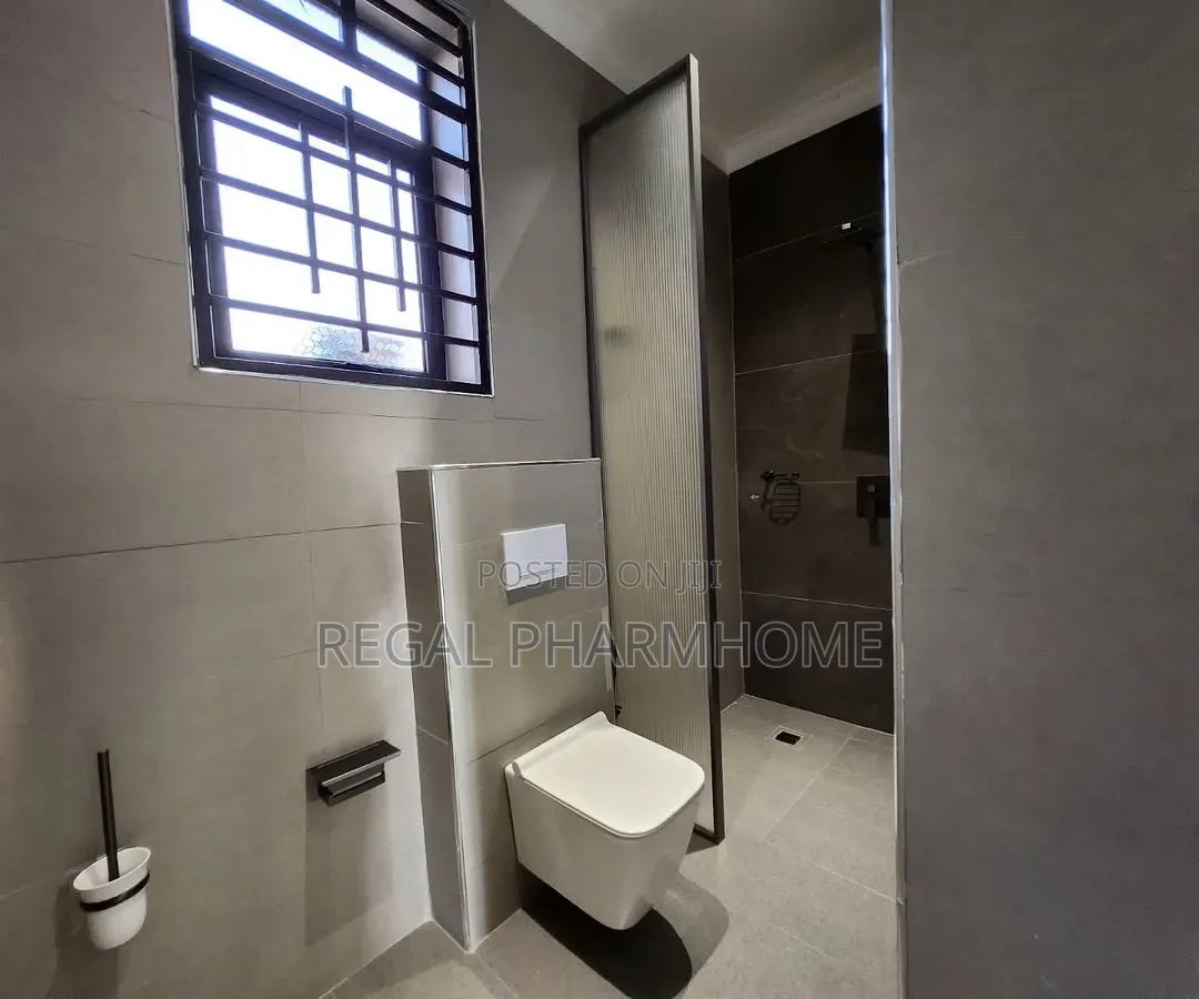 4bdrm Apartment in Sseguku Katale, Central Division for rent
