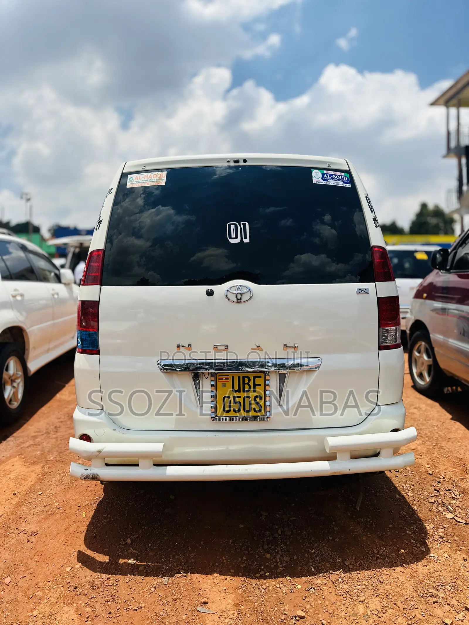 Toyota Noah 2005 White