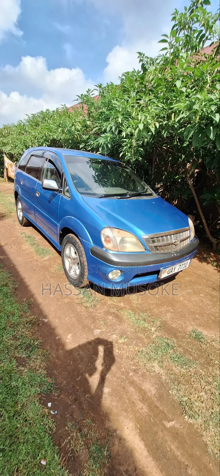 Toyota Nadia 2003 Pearl