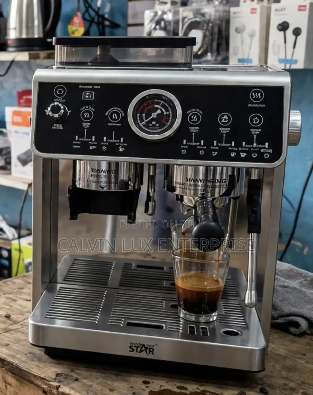 Winning Star 20 Bar Espresso Machine - Built-in Grinder + Milk Frother
