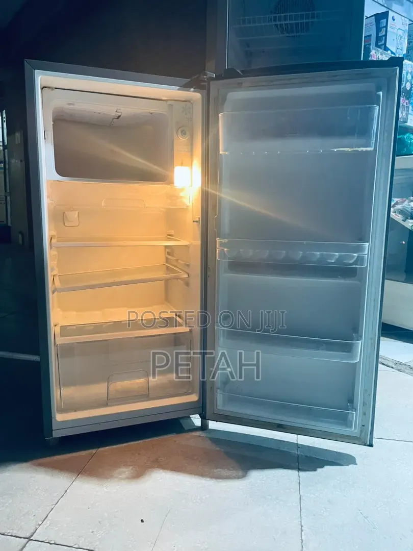 HISENSE Fridge 195litres Slightly Used