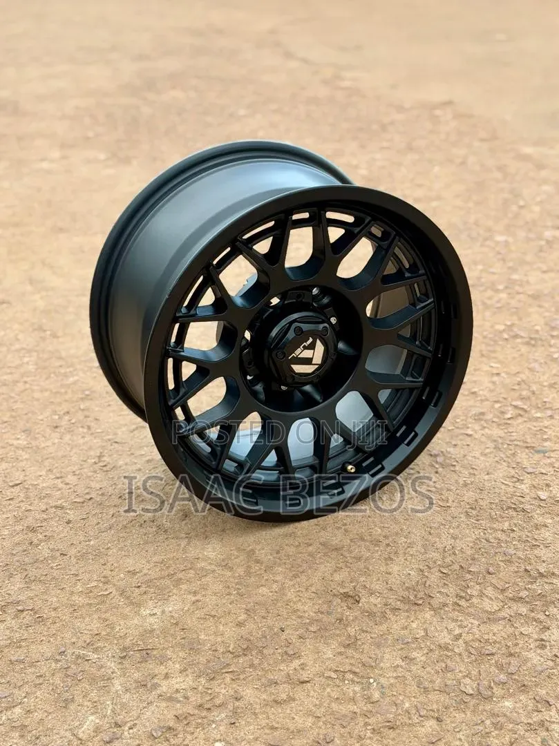 Size 16 4x4