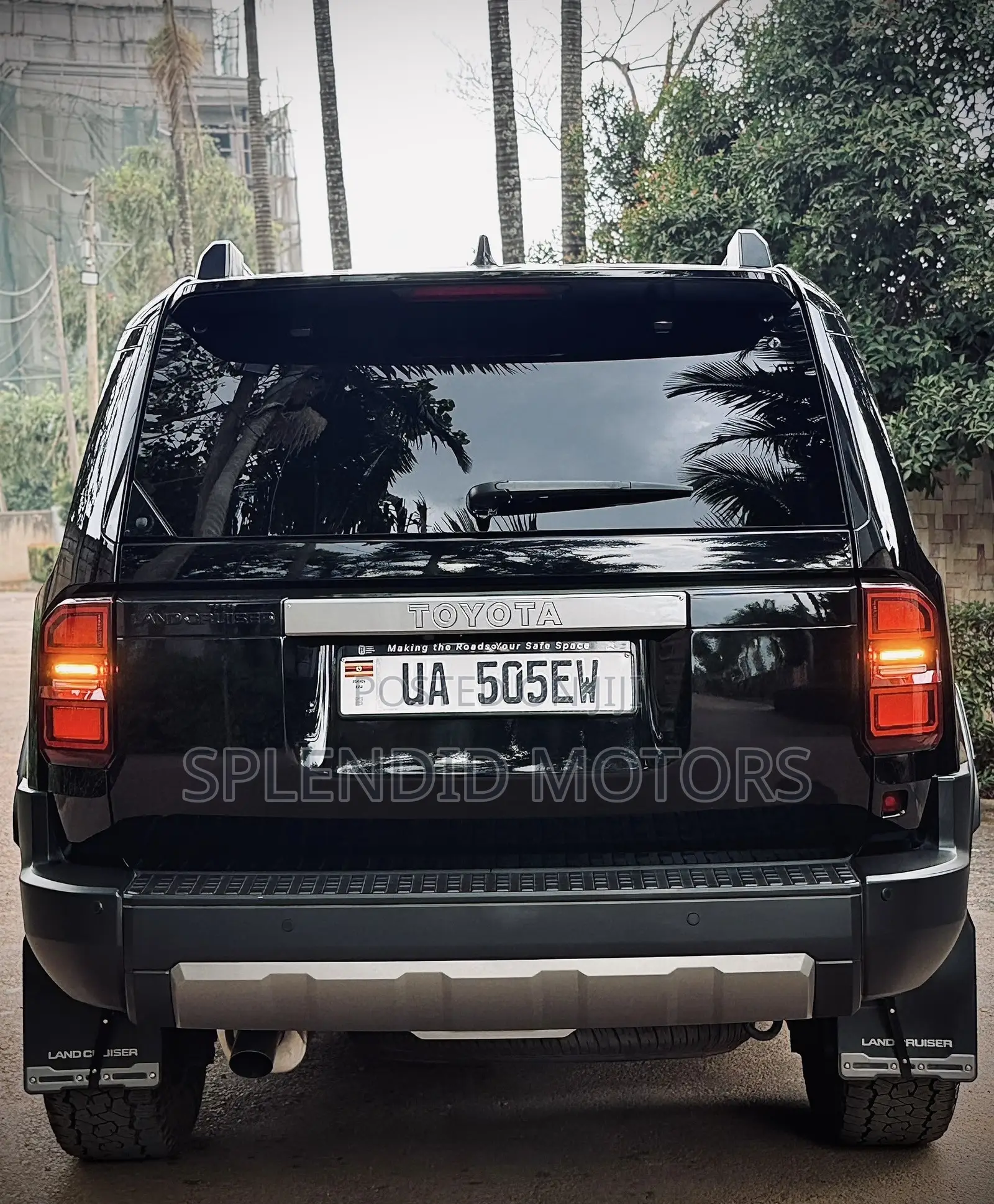 Toyota Land Cruiser Prado 2024 Black