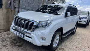 Toyota Land Cruiser Prado 2015 White