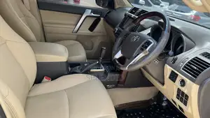 Toyota Land Cruiser Prado 2015 White