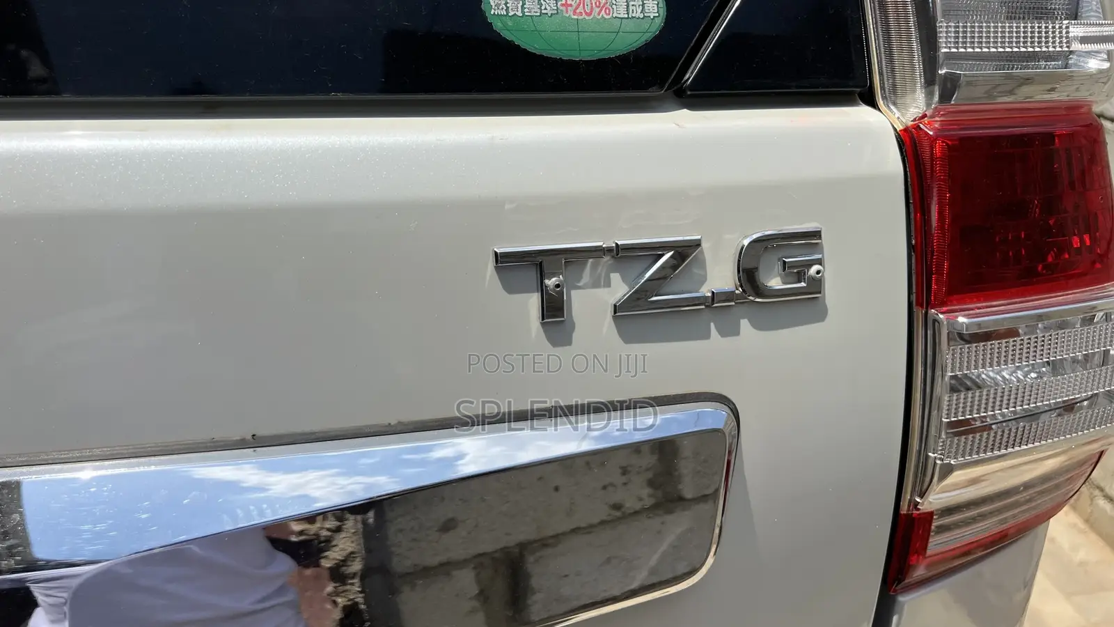 Toyota Land Cruiser Prado 2015 White