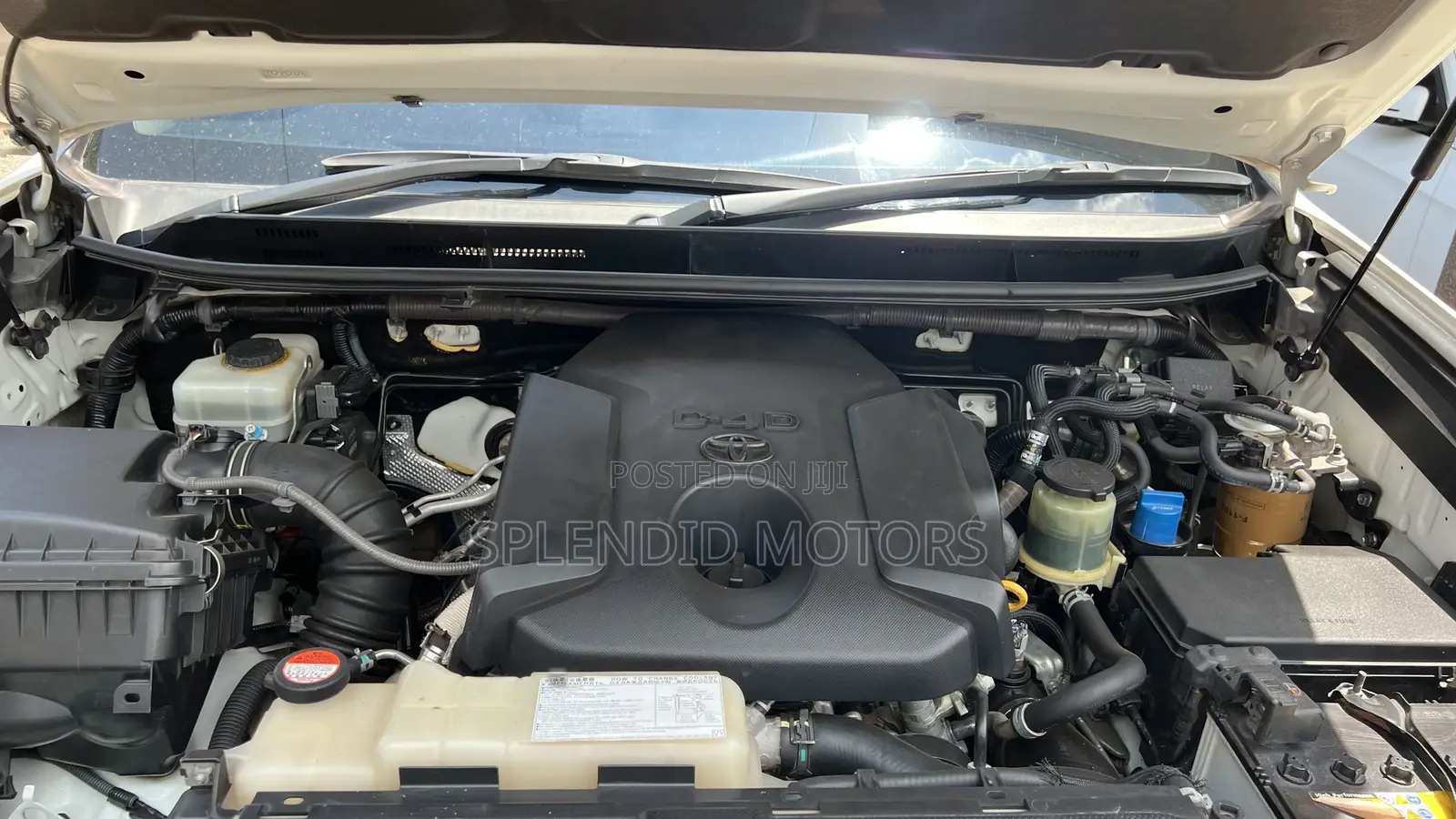 Toyota Land Cruiser Prado 2015 White